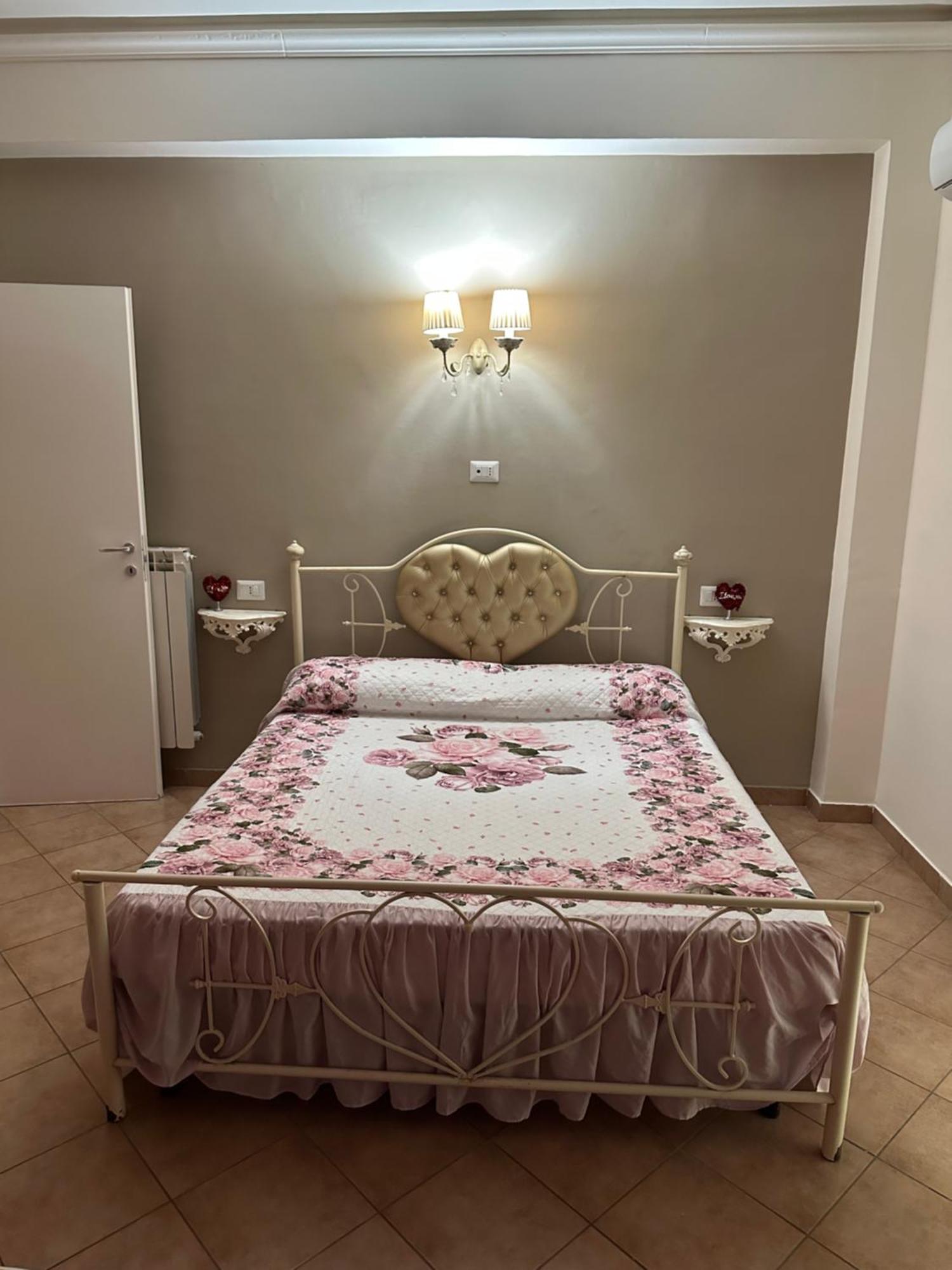 Apartamento de 85 m² en Casagiove, con 3 habitación Caserta Exterior foto
